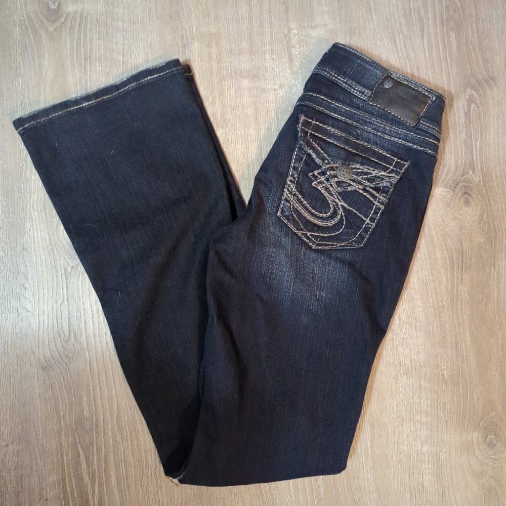 NWOT Silver Suki Surplus, W 29, L 34, Dark Wash, never worn.